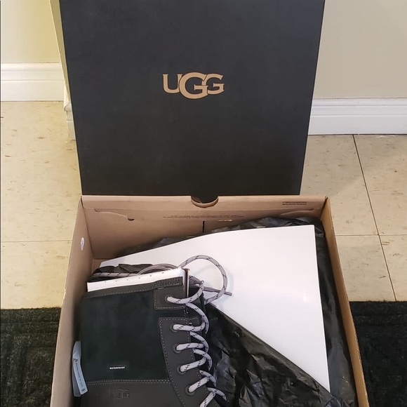 NWB UGG Black Eliasson Boot Men’s Size 11 Never Worn - Winter Boots - Picture 14 of 14